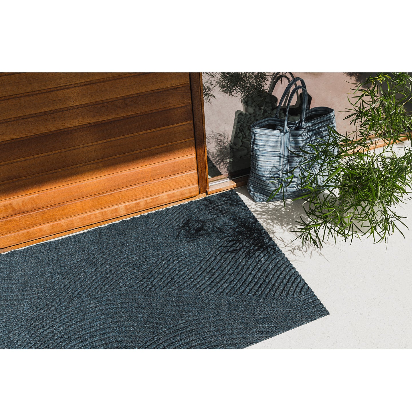 Heymat Doormat Sea 85x130cm Blue – Norway Designs