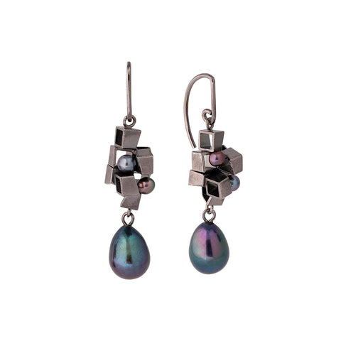 Pearl Cluster Earrings Rhodium/Pearl