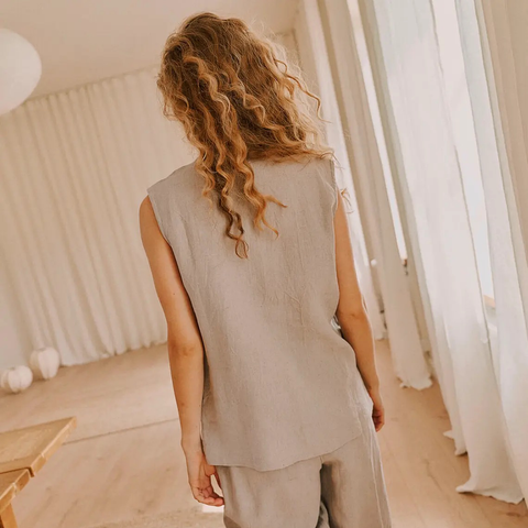 Anne-mi-Billie Waistcoat Oatmeal-Norway Designs