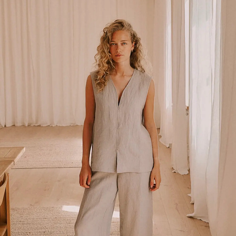 Anne-mi-Billie Waistcoat Oatmeal-Norway Designs