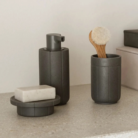 Blomus-KUA Såpedispenser Magnet-Norway Designs