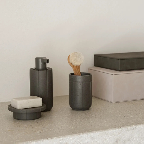 Blomus-KUA Tumbler Magnet-Norway Designs