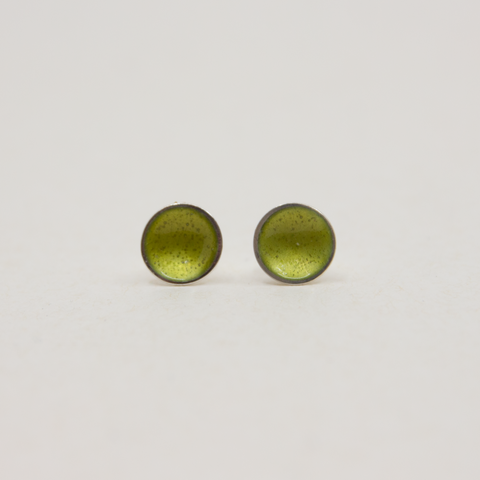 Embla - Boble Ørepynt stick Oliven - Norway Designs