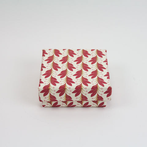 Bugalow-Gaveeske Kvadrat Lav Naya Hvit/Rod Small -Norway Designs