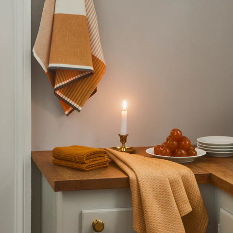 Georg Jensen - Damask Becker Kjøkkenhåndkle Channterelle - Norway Designs