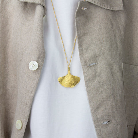 Ginko Anheng m/Kjede Stor Forgylt Sølv