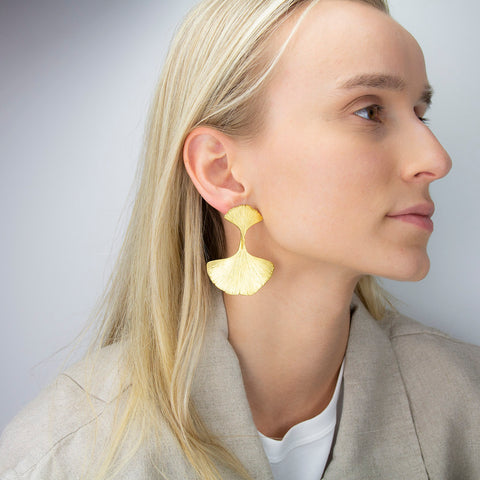 Mossige GoldLab Ginko ørepynt stor dobbel gullforgylt - Norway Designs