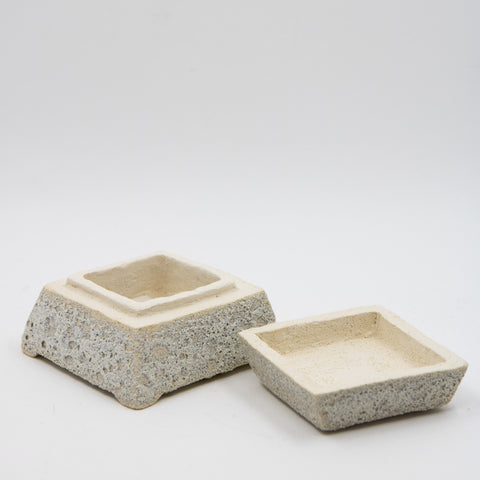 Guri Sandvik-Boks Stengods Glasert 14-Norway Designs