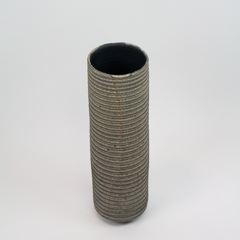 Henrik Rasmussen-vase Sylinder Riller Natur-Norway Designs