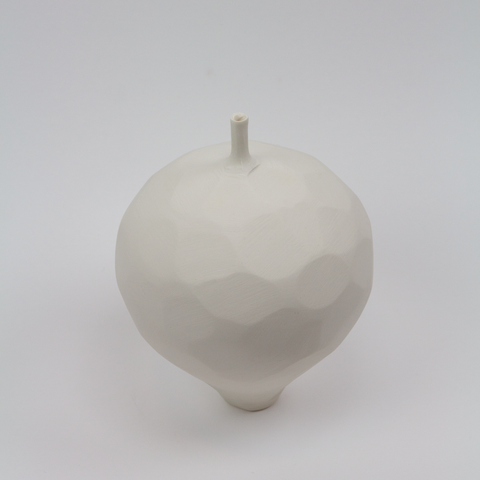 Henrik Rasmussen-Vase m/Hals Hvit H19cm-Norway Designs