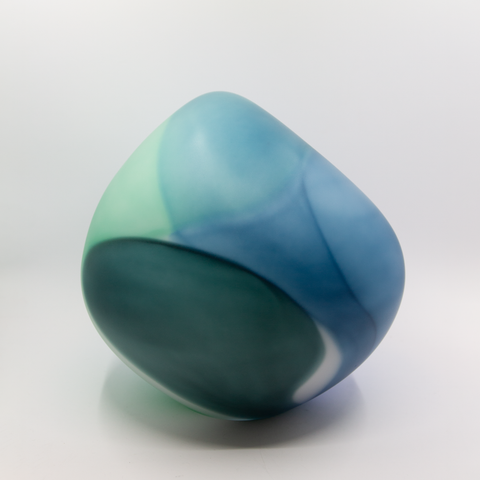 Glassten Blå Stor fra Kari Mølstad, glasskunst