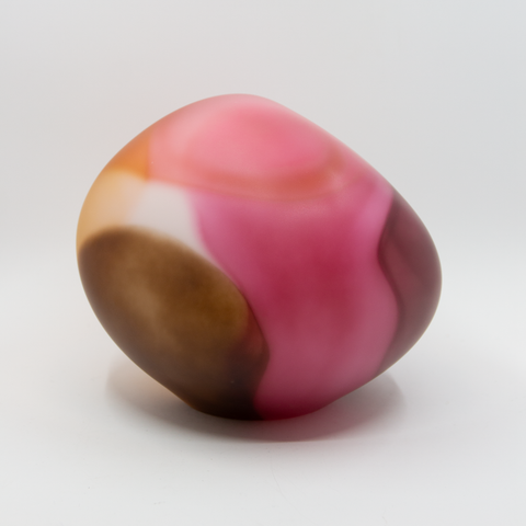 Glassten Rosa Liten fra Kari Mølstad, glassskulptur