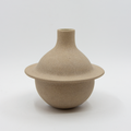 Karin Amdal-Vase Saturn Medium Stengods Toffee-Norway Designs