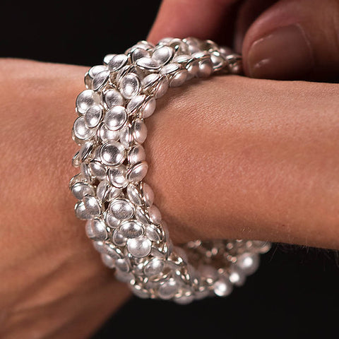 Kathrine Lindman-Seashell Armbånd 3 Rads Sølv/Hvit-Norway Designs