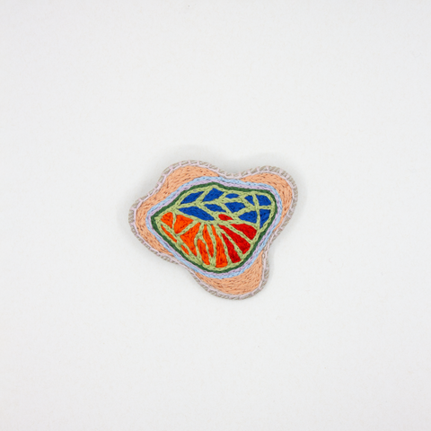 Lena W Herfindal-"Det Nære" Brosje 1-Norway Designs