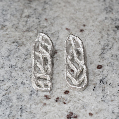 Lena W Herfindal - Nicotiana Ørepynt - Norway Designs