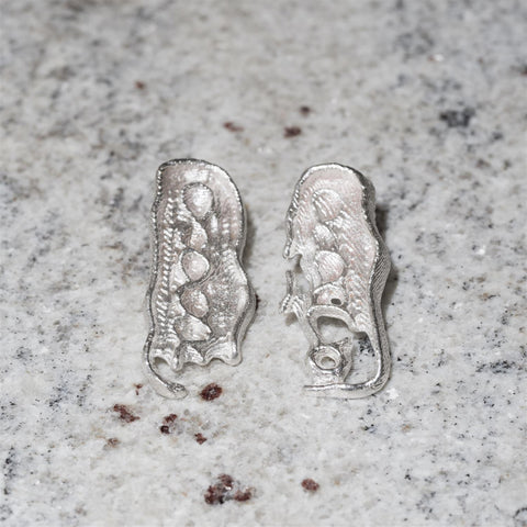 Lena W Herfindal - Trollius Ørepynt - NOrway Designs