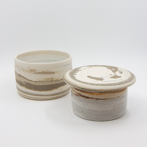 Liebenberg ceramics-Smørklokke 3 Stengods Marmorert-Norway Designs