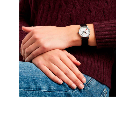 Mondaine Evo2 Wristwatch 30mm Date White/Black