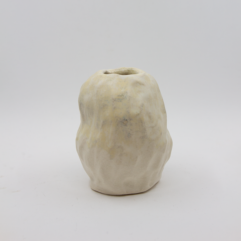 Marthine Spinnangr-Knopp Vase Stengods Gulbeige-Norway Designs