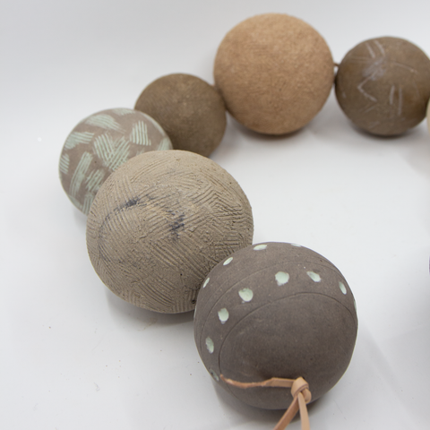 Mette Strøm-Veggsmykke Keramikk 8-Norway Designs