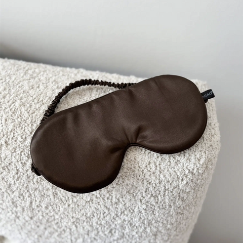 Miao-Sovemaske Silke Brun-Norway Designs