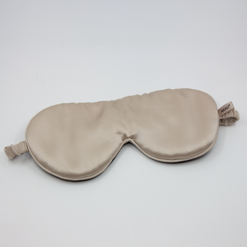 Miao-Sovemaske Silke Champagne-Norway Designs