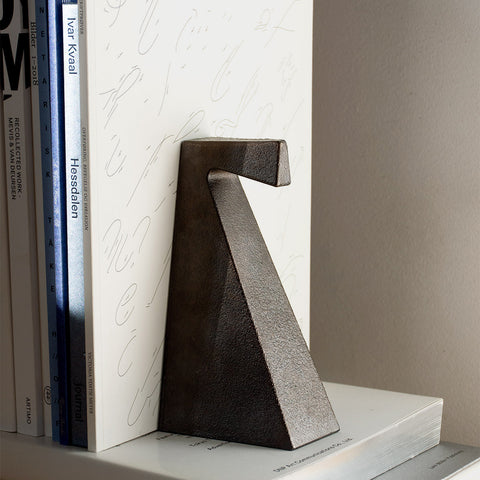 Nedre Foss-Laguz Bokstøtte-Norway Designs