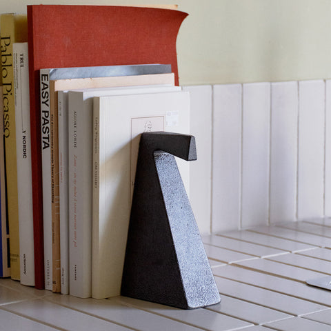 Nedre Foss-Laguz Bokstøtte-Norway Designs
