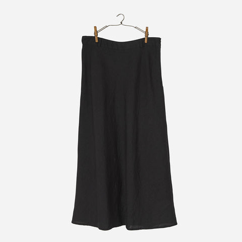 Nygårdsanna-Bias Skirt Black-Norway Designs