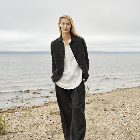 Nygårdsanna-Jacket Black-Norway Designs