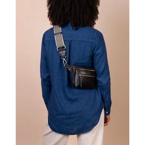O My Bag Beck's Bum Bag Veske Apple Leather Sort - Norway Designs