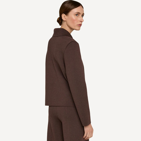 Baroniet jakke fra Oleana i Burnt Umber, strikket i 100 % merinoull