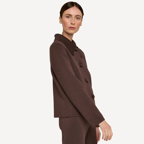 Baroniet jakke fra Oleana i Burnt Umber, strikket i 100 % merinoull