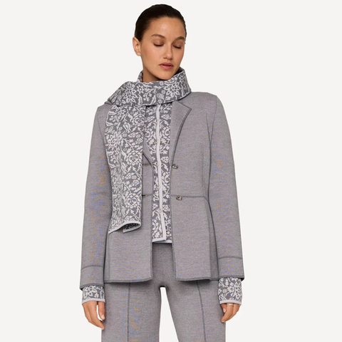 Oleana-Signe Skjerf Grå-Norway Designs