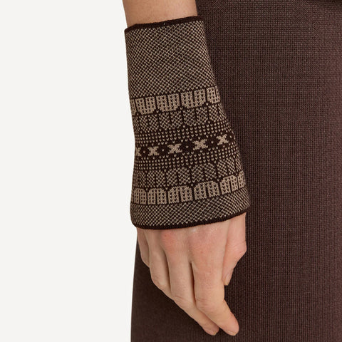 Tapestry pulsvarmere fra Oleana i merinoull og silke, soil