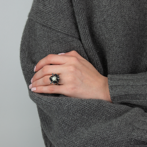 P-S Jewellery-Chrysanthemum Ring Jade-Norway Designs
