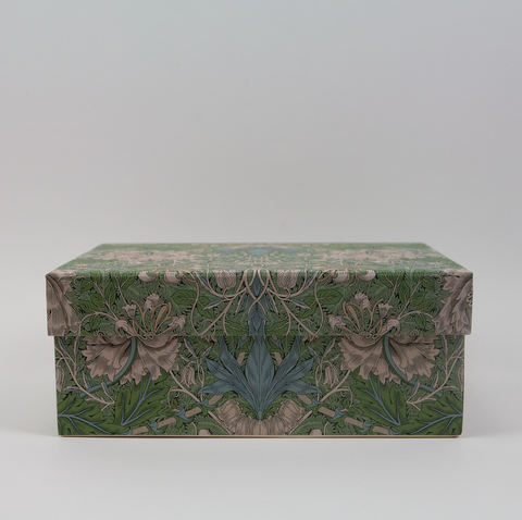 Penny Kennedy-Gaveeske Honeysuckle and Tulip Medium-Norway Designs