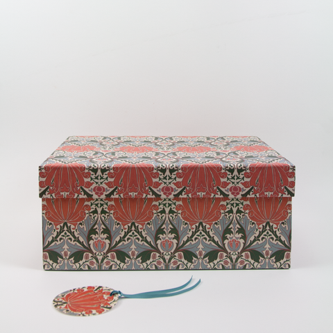 Penny Kennedy-Gaveeske Pink & Rose Stor-Norway Designs