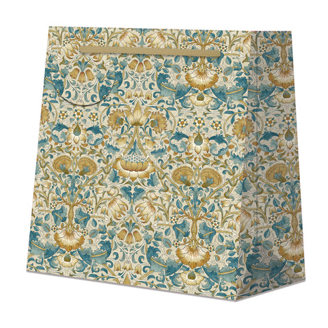 Penny Kennedy-Gavepose Lodden Large-Norway Designs