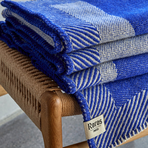 Røros Tweed - House On a Hill Pledd - Norway Designs