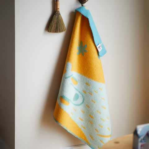 Bamse Babypledd fra Røros Tweed i 100% norsk ull