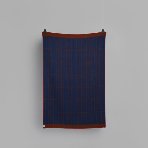 Røros Tweed Kassett Pledd Dark Blue Reddish Brown Norway Designs