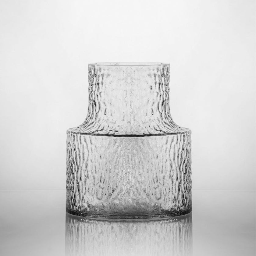Pynt opp hjemmet med innbydende vaser | Norway Designs