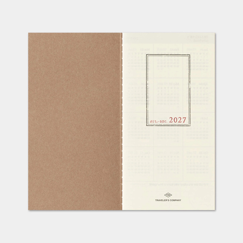 Regular Diary 2027 Uke + Memo Refill fra Traveler's Company