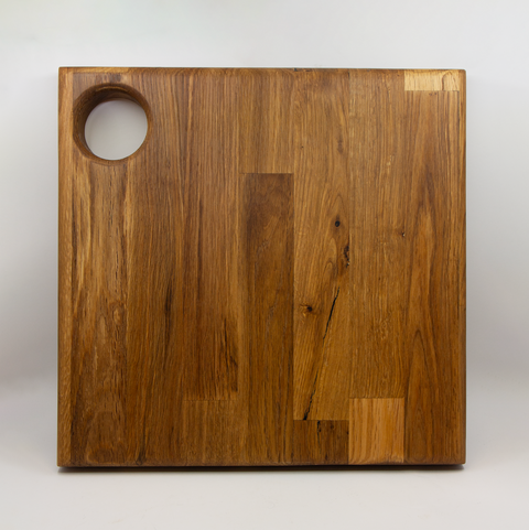 Tre og Ro-Skjærefjøl Eik m/Hull 30x29cm-Norway Designs
