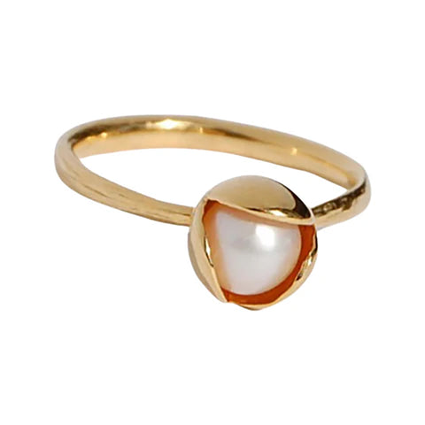 Ulrikke Vogt-Bud Floret Ring Forgylt Perle-Norway Designs