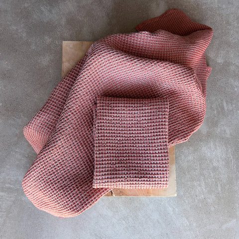 Växbo Lin - Bubbel Badehåndkle 90x150cm Rød - Norway Designs