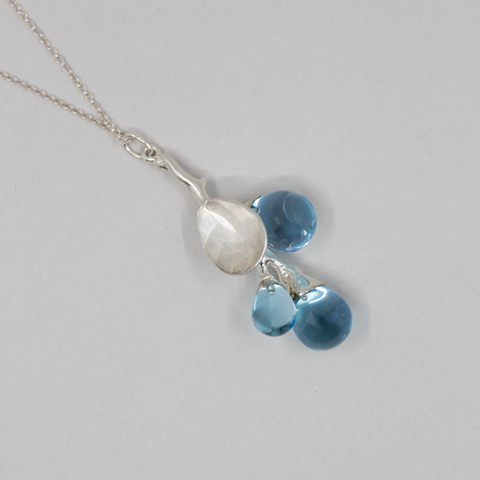 Vido Jewels-Freesia Anheng Sølv/Topaz-Norway Designs