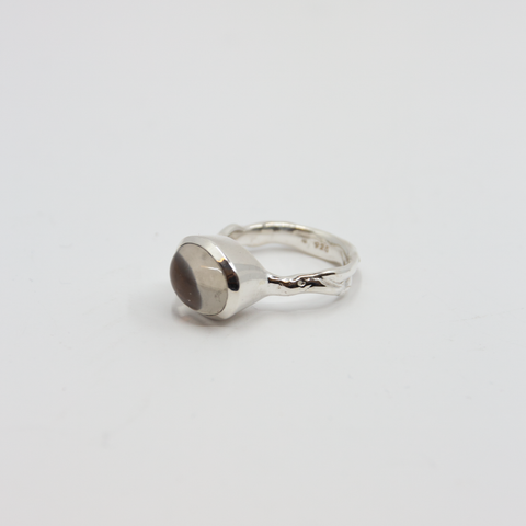 Madikeri Ring Sølv Røykkvarts fra Vido Jewels